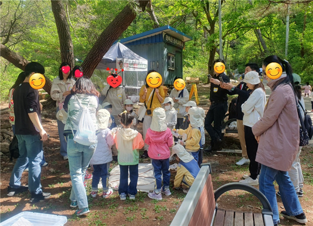 [학교소식] 호평유치원「부모님과 함께하는 숲체험」 학부모 참여수업